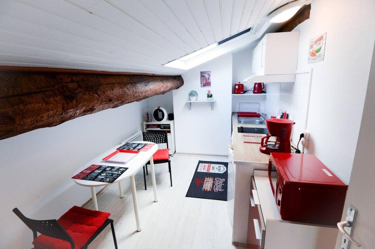 Studio 9 Classe 2 Etoiles Carcassonne Eksteriør billede